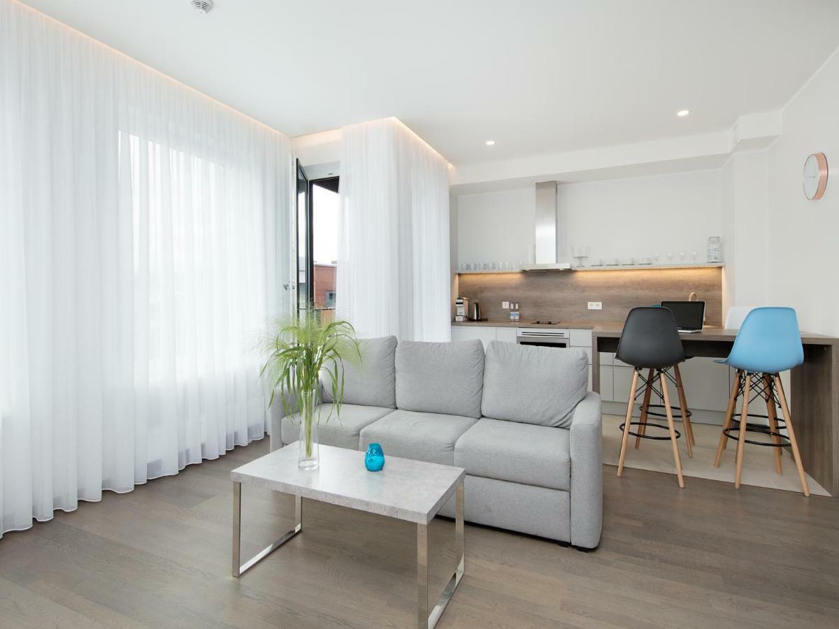 8Era Business Executive Rotermanni Apartments Tallinn Buitenkant foto