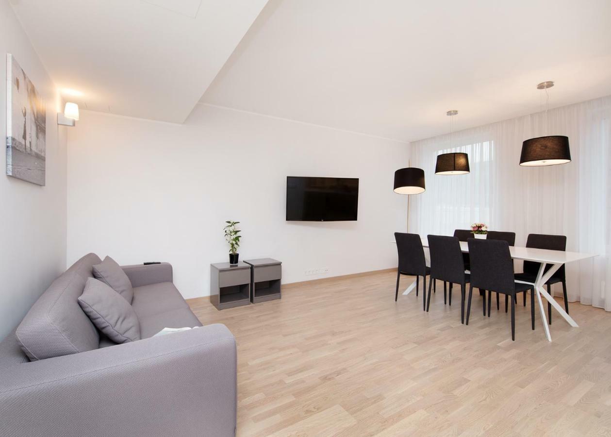 8Era Business Executive Rotermanni Apartments Tallinn Buitenkant foto