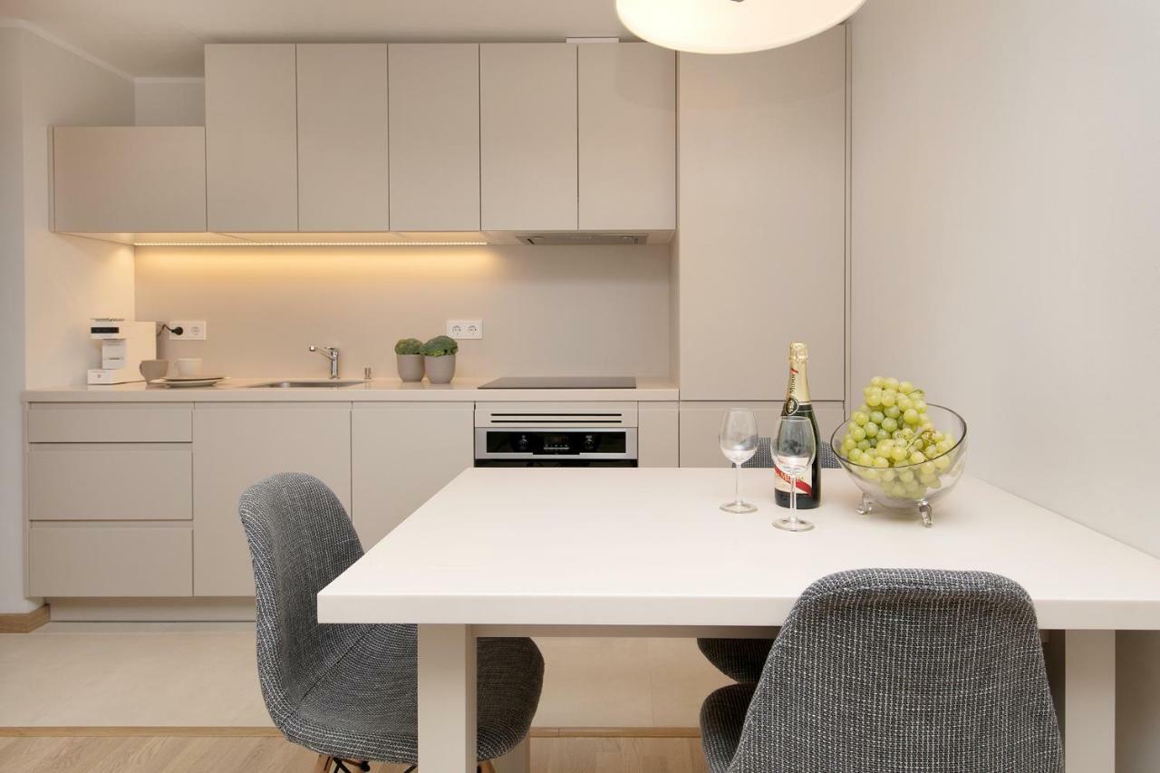 8Era Business Executive Rotermanni Apartments Tallinn Buitenkant foto