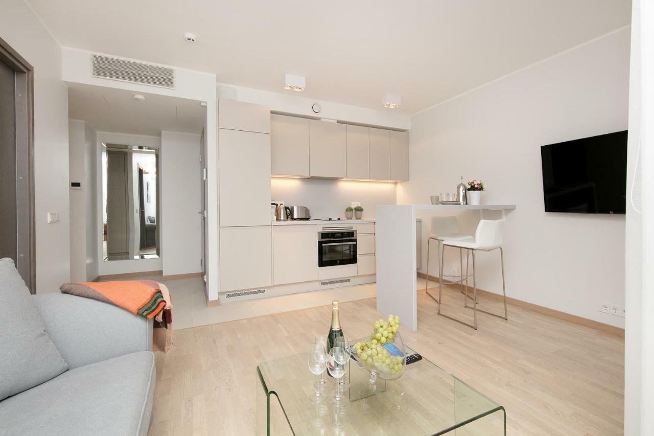 8Era Business Executive Rotermanni Apartments Tallinn Buitenkant foto